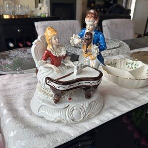 “The Romantic Duet” Vintage Porcelain Figurine - Very Nice Condition!!!